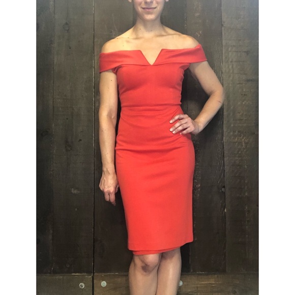 Alice + Olivia Sienna off the Shoulder Midi Dress 0 - Picture 8 of 11